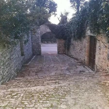 Casa Vacanze Leonardo *